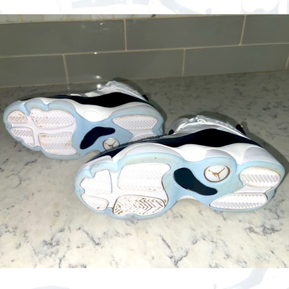 **SOLD** Boys’ Jordan 6 Rings Shoes - Picture 6 of 8